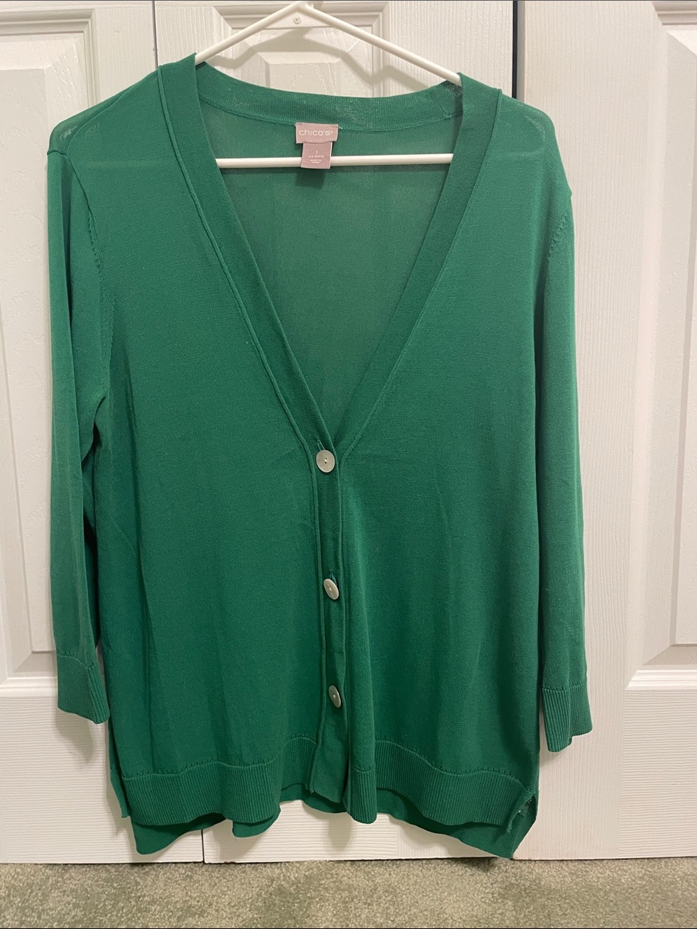 Chico's Emerald Green V-Neck Button Cardigan